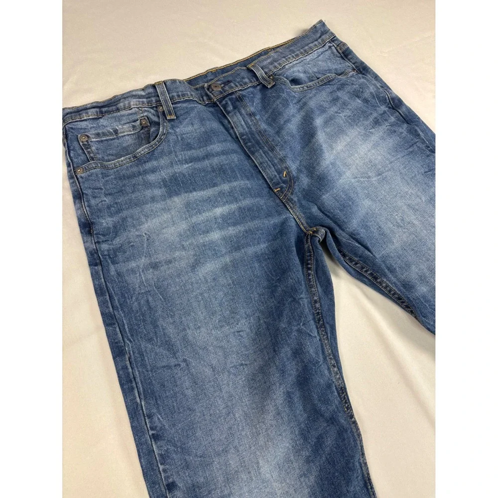 Levi's 502‎ Regular Taper Jeans Mens 38x32 Medium Wash Blue Denim